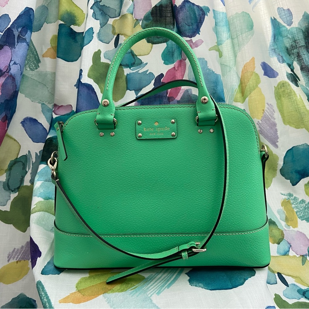 Kate Spade EUC Pebbled Leather Bag / Purse